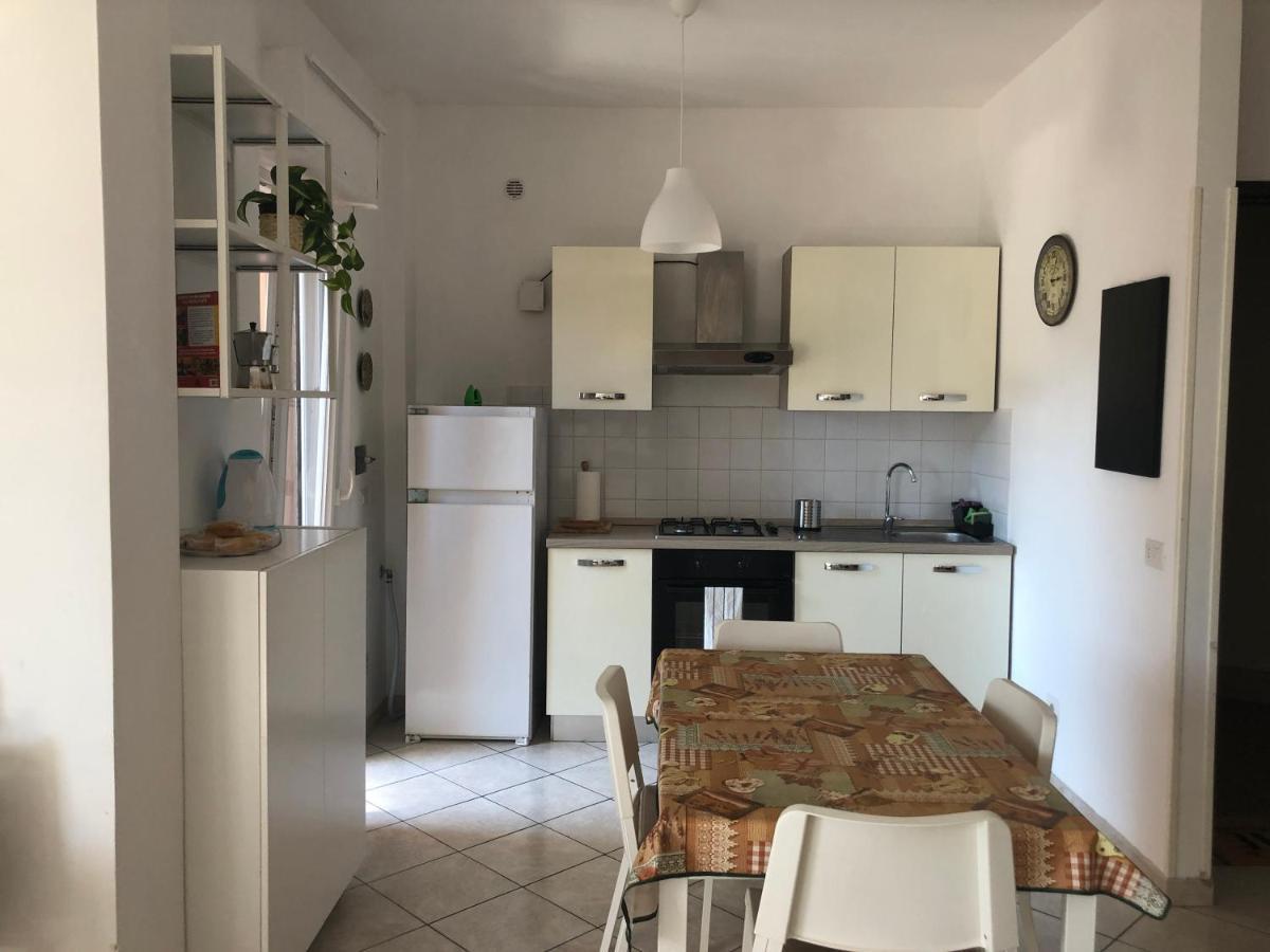 Вілла La Casa Del Sole Санта-Маринелла Екстер'єр фото